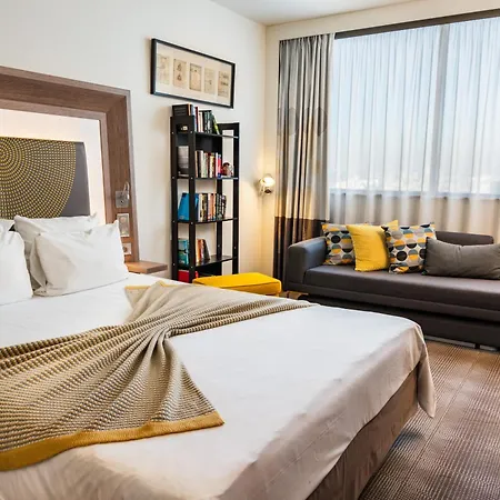 Novotel