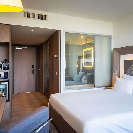 Novotel 4*