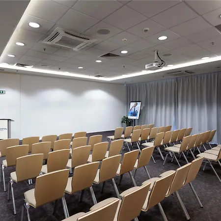 Novotel Hotel 4*