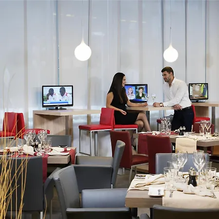 Novotel 4*