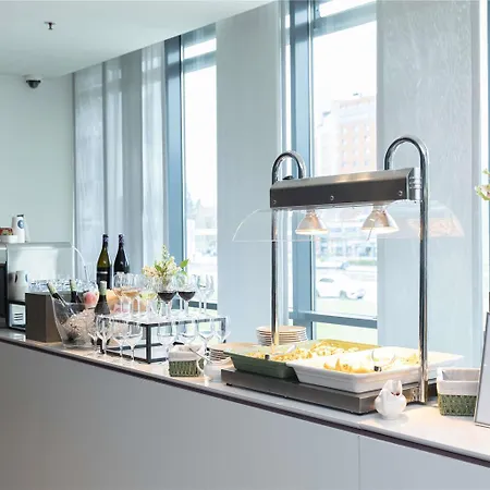 Novotel Hotell 4*