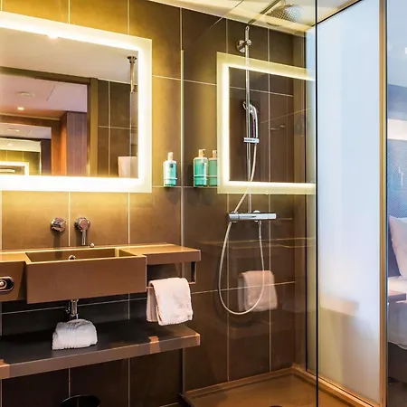 Novotel 4*