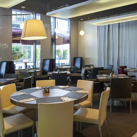 Hotell Novotel 4*